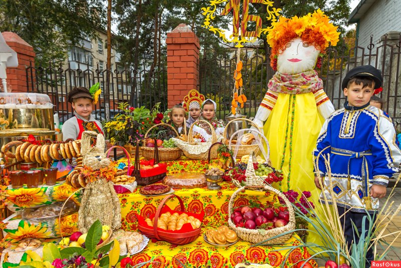 Украшения на ярмарку осеннюю