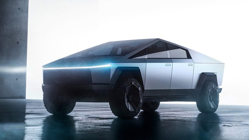 Новая Tesla Cybertrack