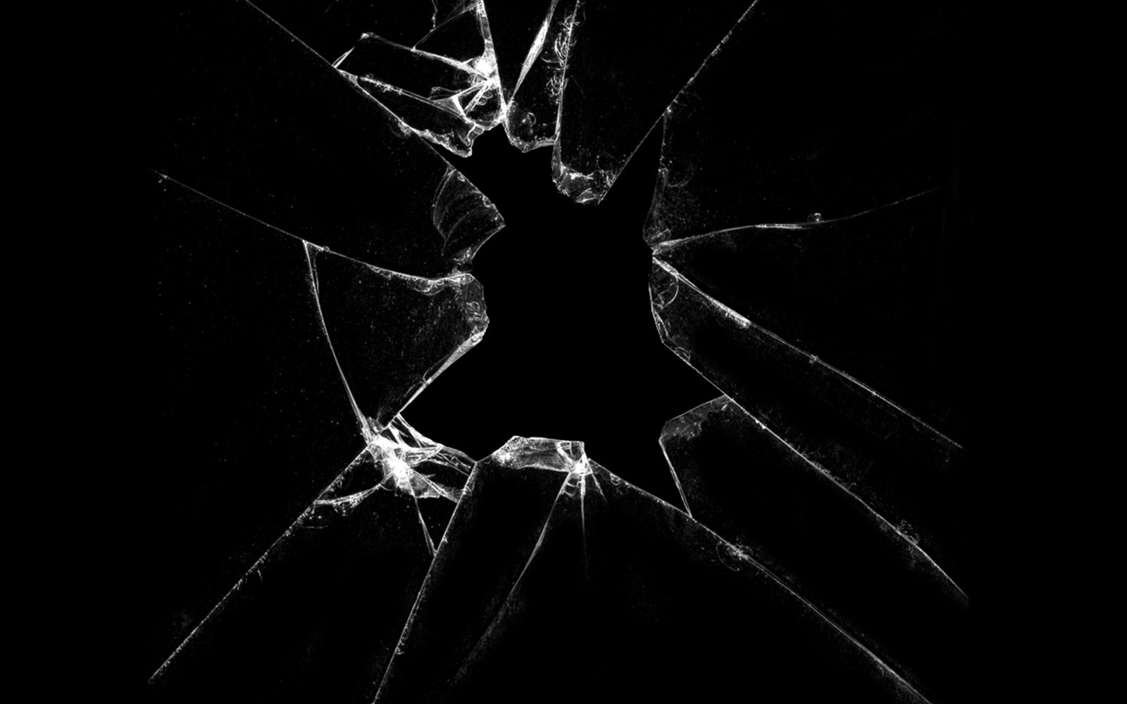 Черные трещины. Разбитое стекло. Треснувшее стекло. Текстура разбитого стекла. Разбитое стекло фон.