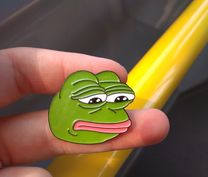 Значок жабка