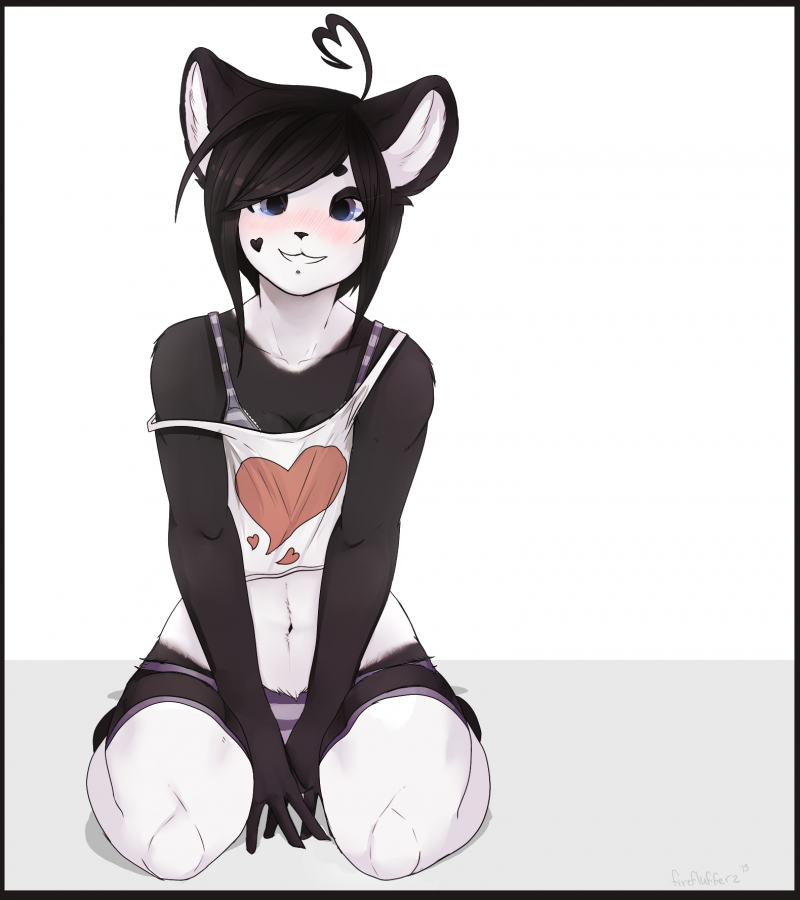 Фурри сидит