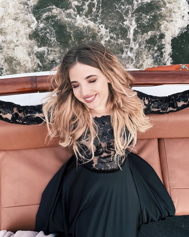 Pokrov90/Аня Покровская