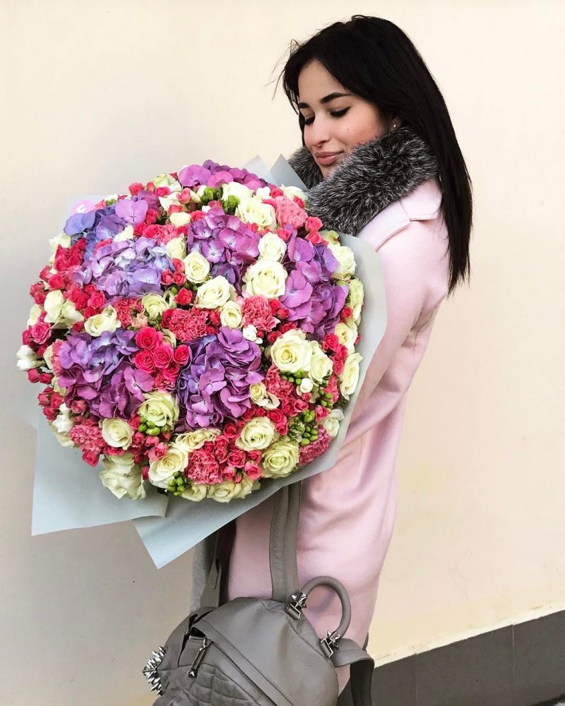 Карина Айвазова