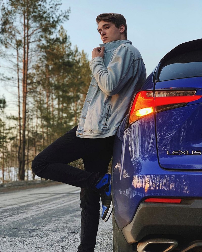 Макс Ващенко