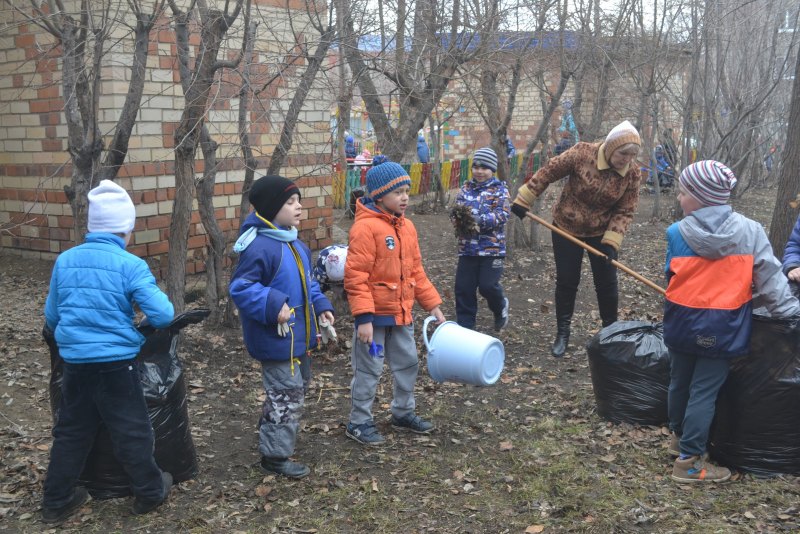 Картинка субботник в школе