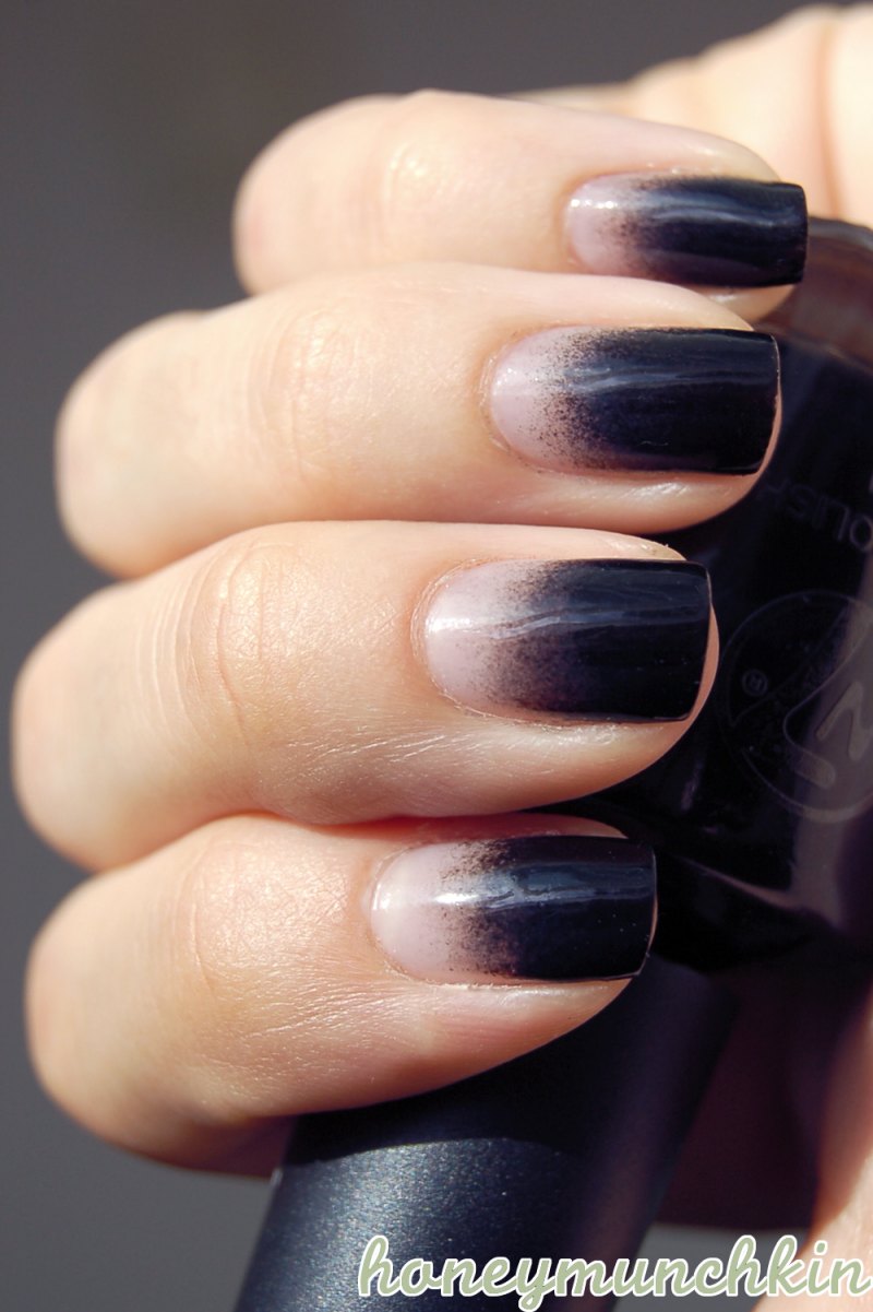 Ногти от темного к светлому