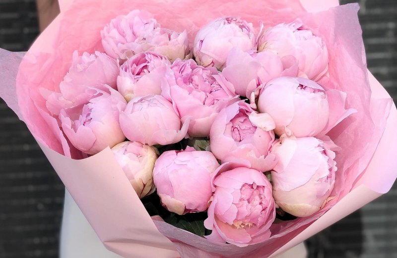 Шикарный букет пионов с днем рождения