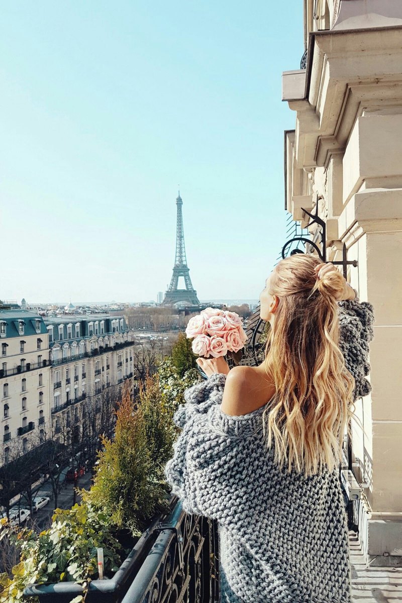 Блондинка в Париже