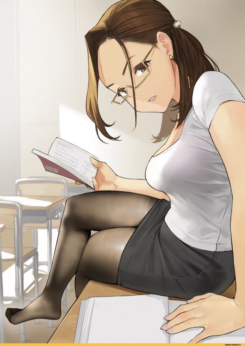 Okuzumi Yuiko училка аниме