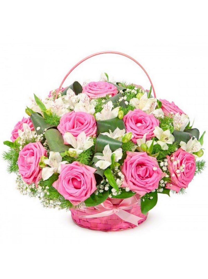 Композиция из цветов в корзине