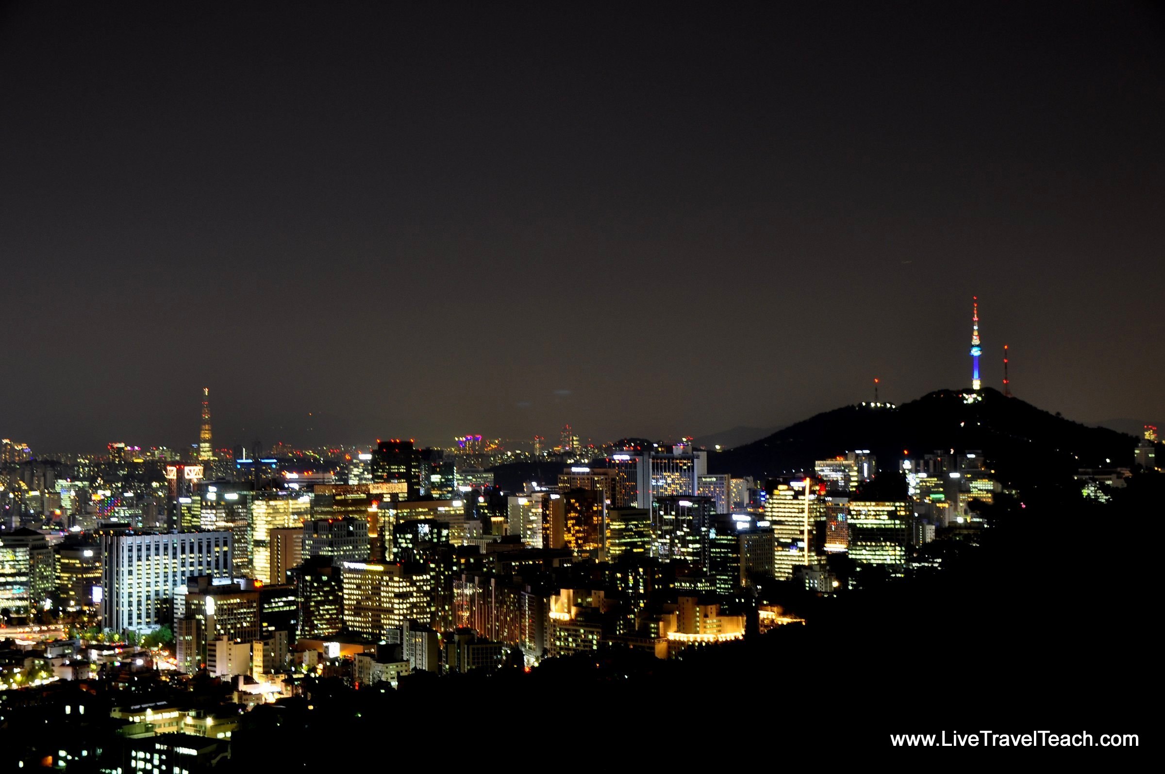 Спящие в сеуле. Ночной город Сеул Южная Корея. Корея города Сеул ночью. Южная Корея Сеул ночной вид. Сеул Южная Корея ночью.