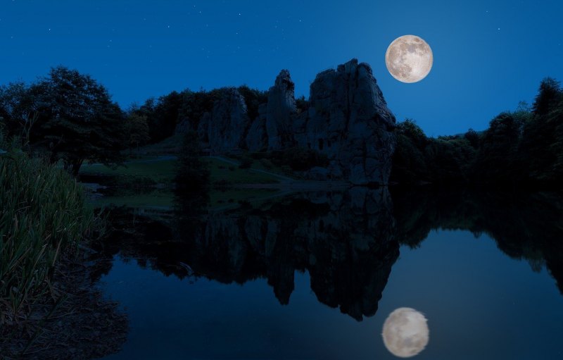 Лунная ночь