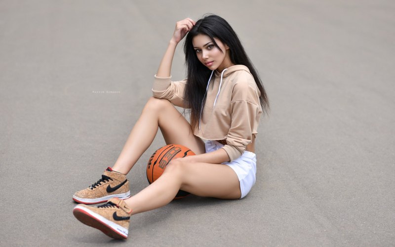 Eva модель Maksim Romanov
