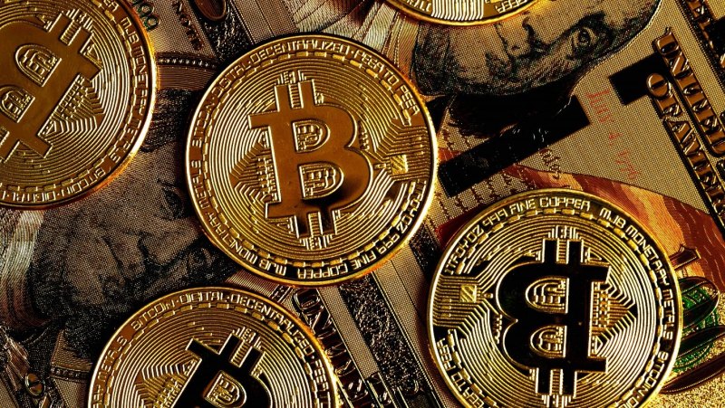 Bitcoin заставка