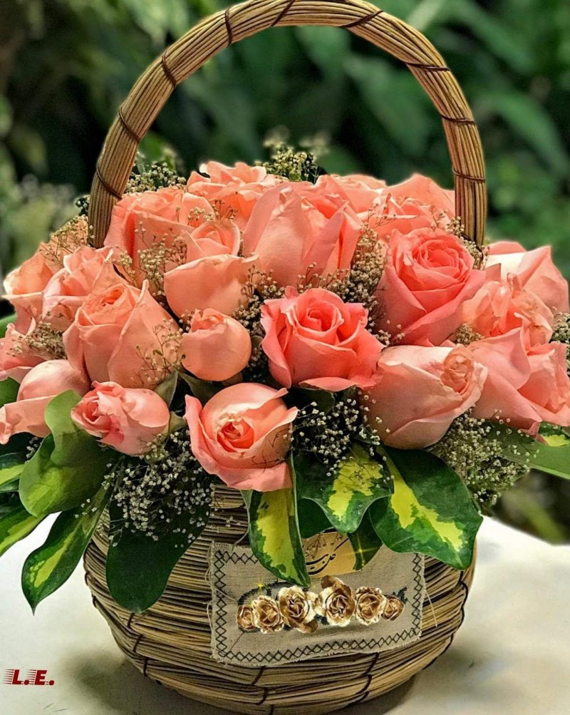 Композиция в корзине