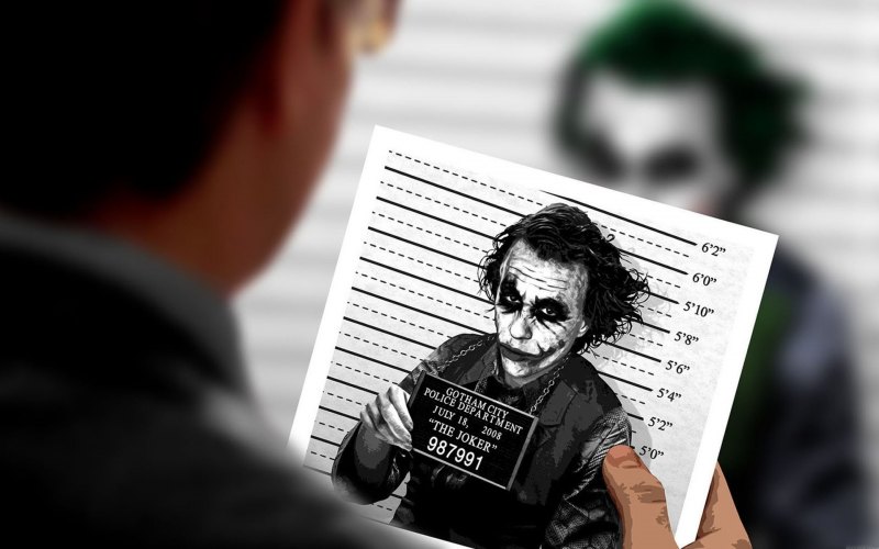 Преступник на фоне линейки