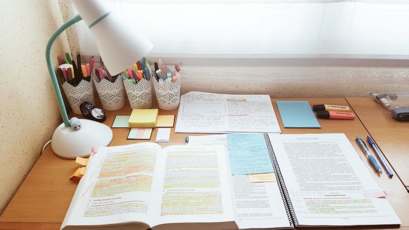 Обои на рабочий стол study