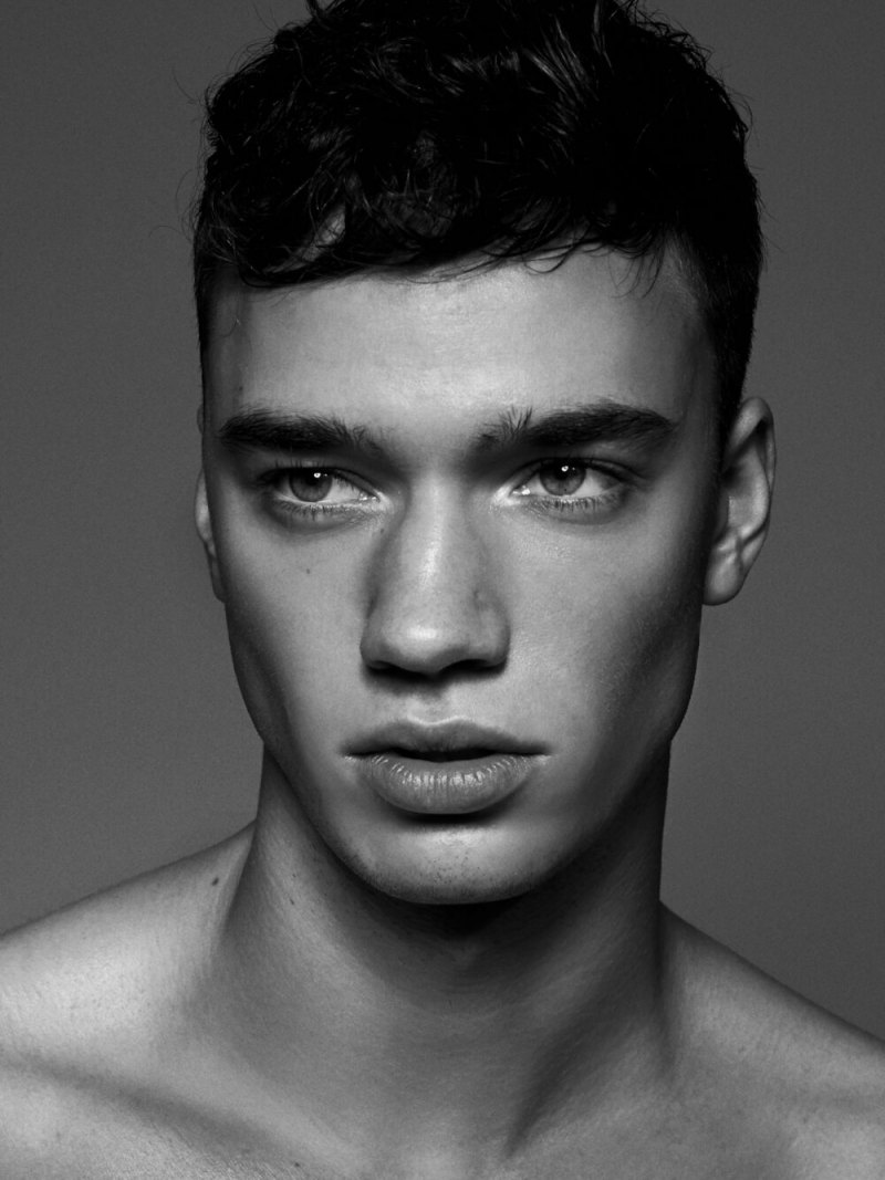 Адриан Жак модель