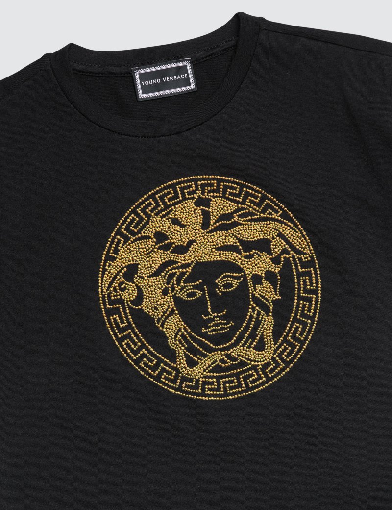 Оперские наклейки версачи