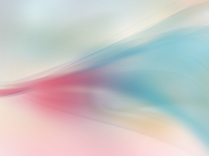 Радуга на зеленом фоне