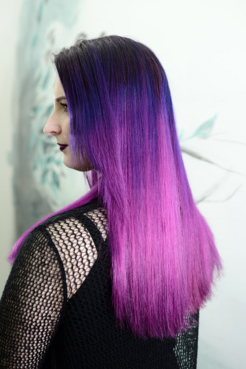 Серо буро малиновый цвет на волосах