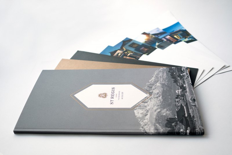 Минималистичные брошюры