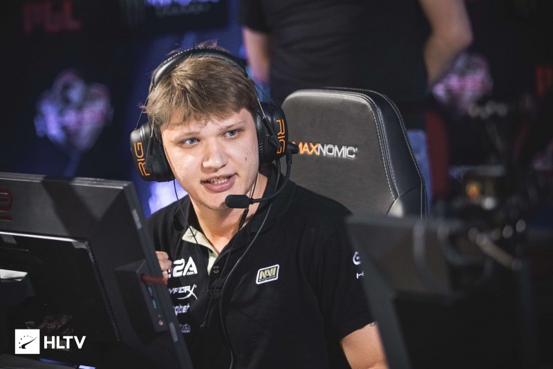 Саша Костылев simple