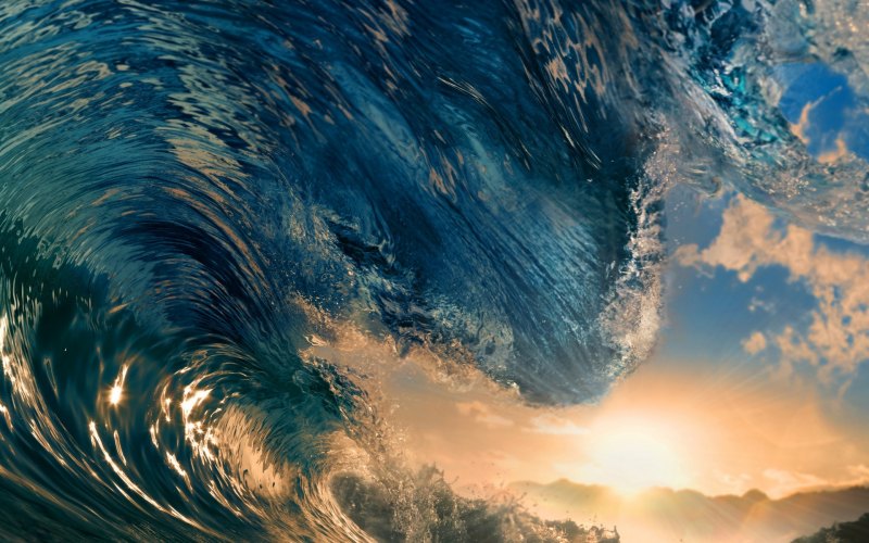 Морская волна прилив