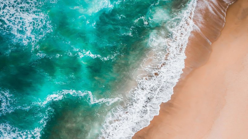 Волнистое море