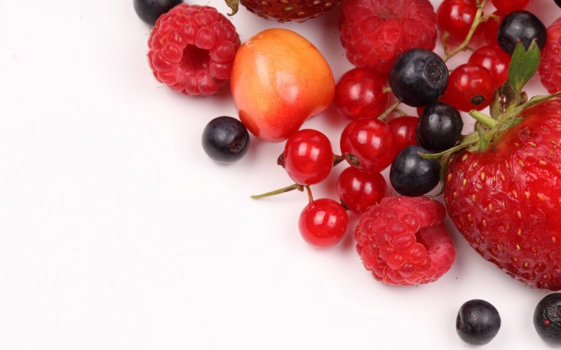Рассыпанные ягоды