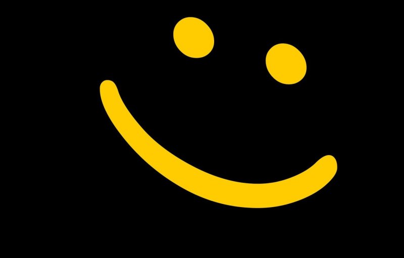 Смайл на черном фоне