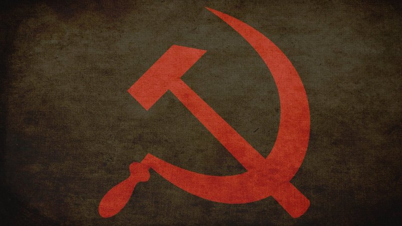 Серп и молот на Красном фоне