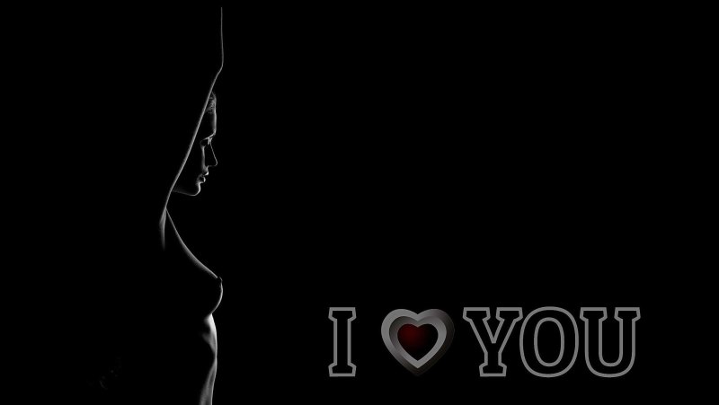 Надпись я на черном фоне