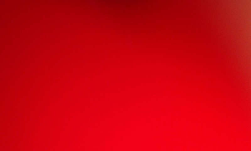 Красный цвет однотонный