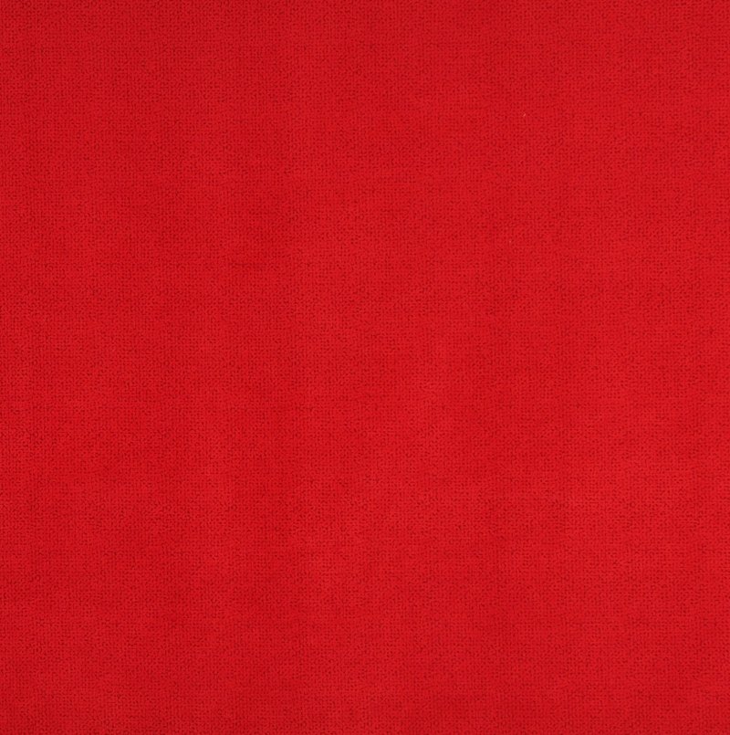 Красный без рисунка