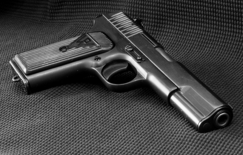 Красивый пистолет ТТ