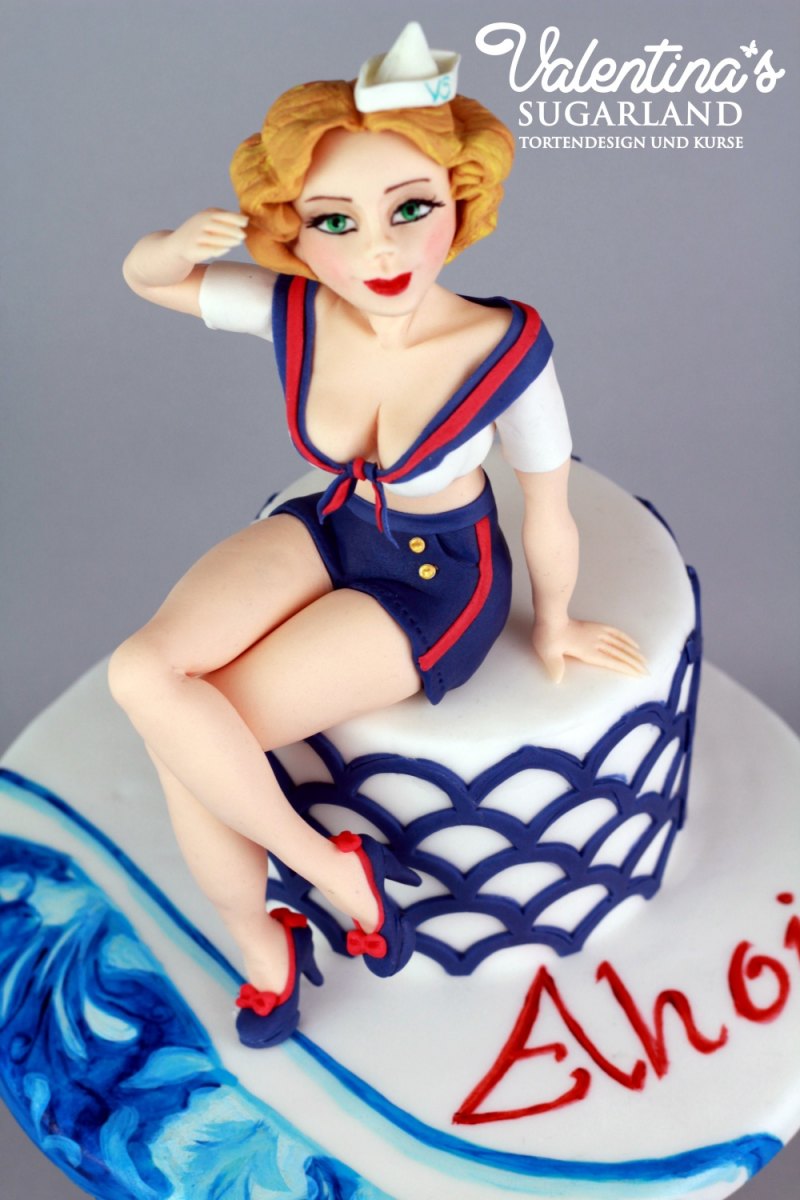 Пин ап несколько девушек