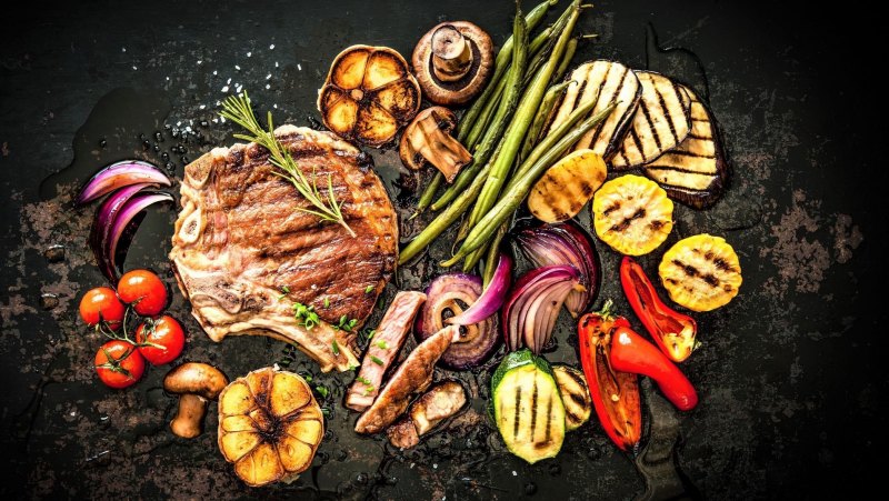 Овощи гриль вид сверху