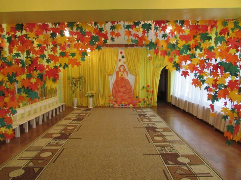 Украшение музыкального зала