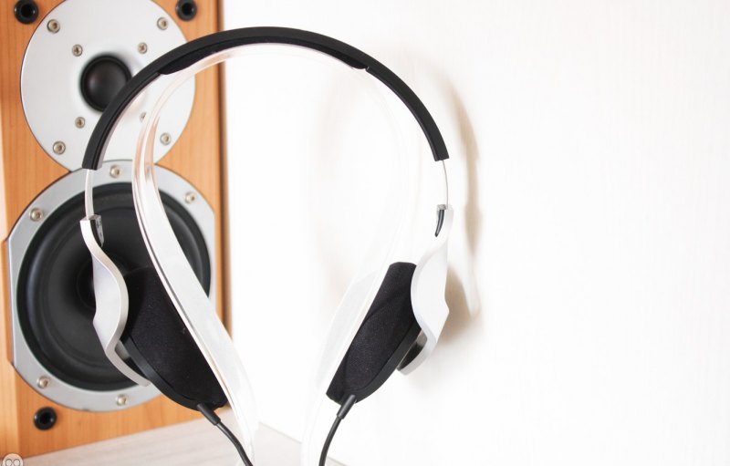 Колонки и наушники