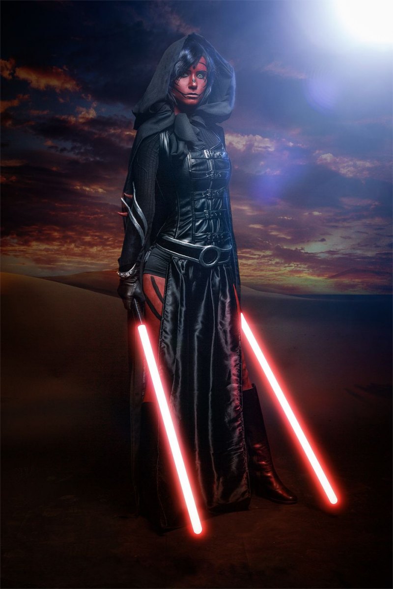 Мисс Синистер из Звездных войн