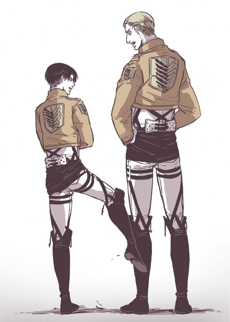 Атака титанов Леви и Эрвин