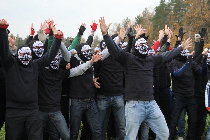 Околофутбола фильм 2013