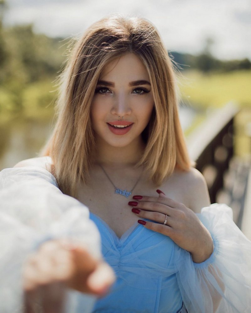 Аня Адушкина