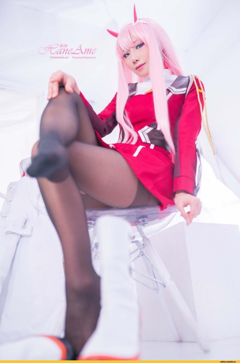 Zero two Darling in the FRANXX косплей foot