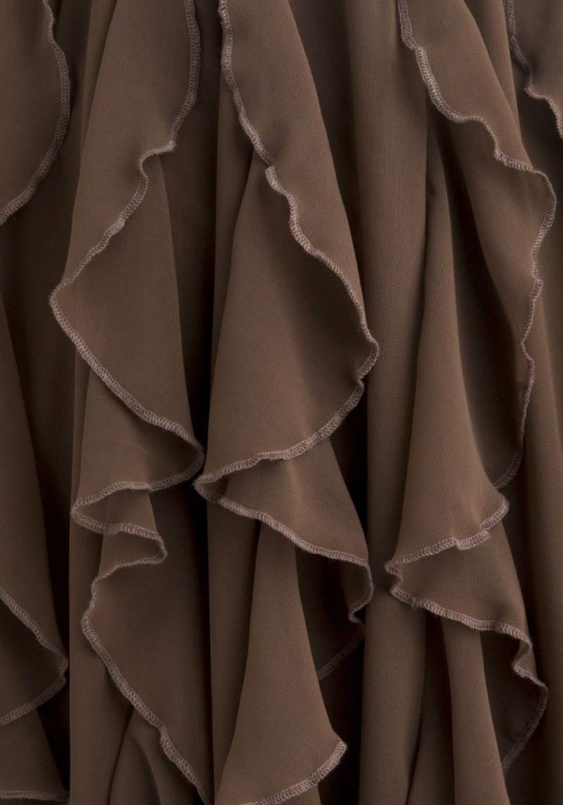 Коричневый цвет