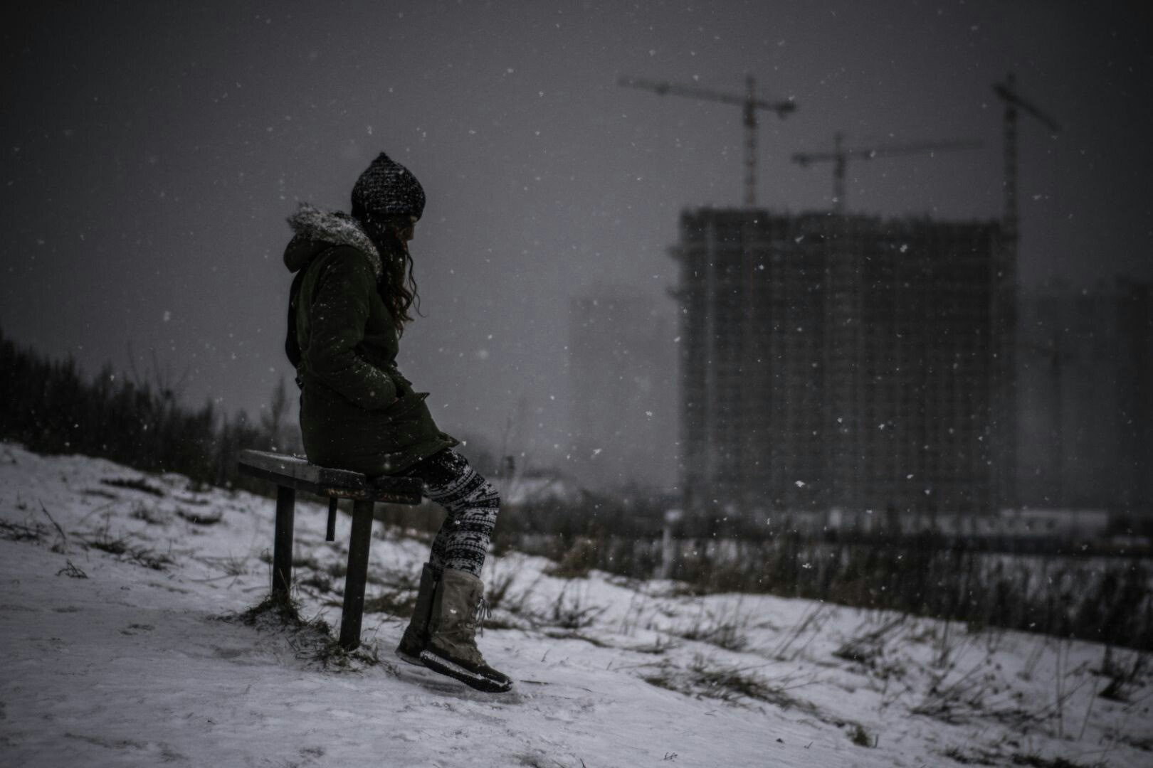 Тоскуй город. Депрессивная зима. Зима грусть. Зима одиночество. Одиночество зимой.