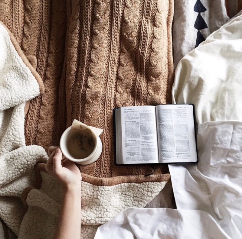 Книги уют