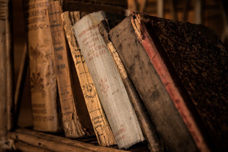 Стопка книг
