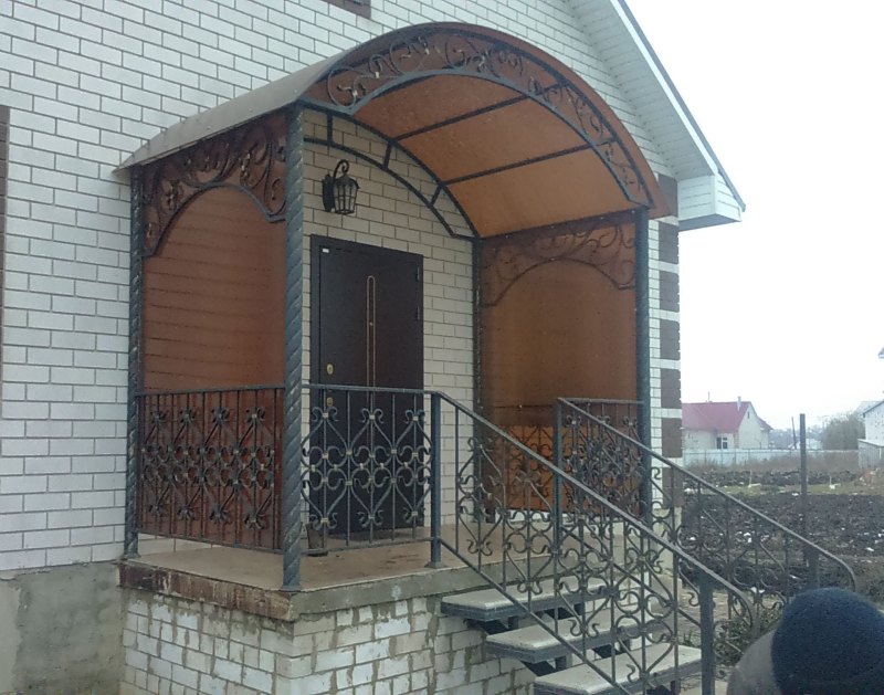 Кованые козырьки